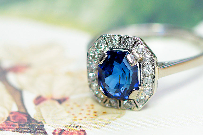 How Halo Engagement Rings Became a Design Classic