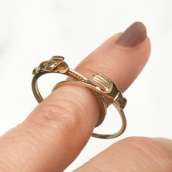 Fede Gimmel Rings the Antique Jewel that Wears its Heart on its