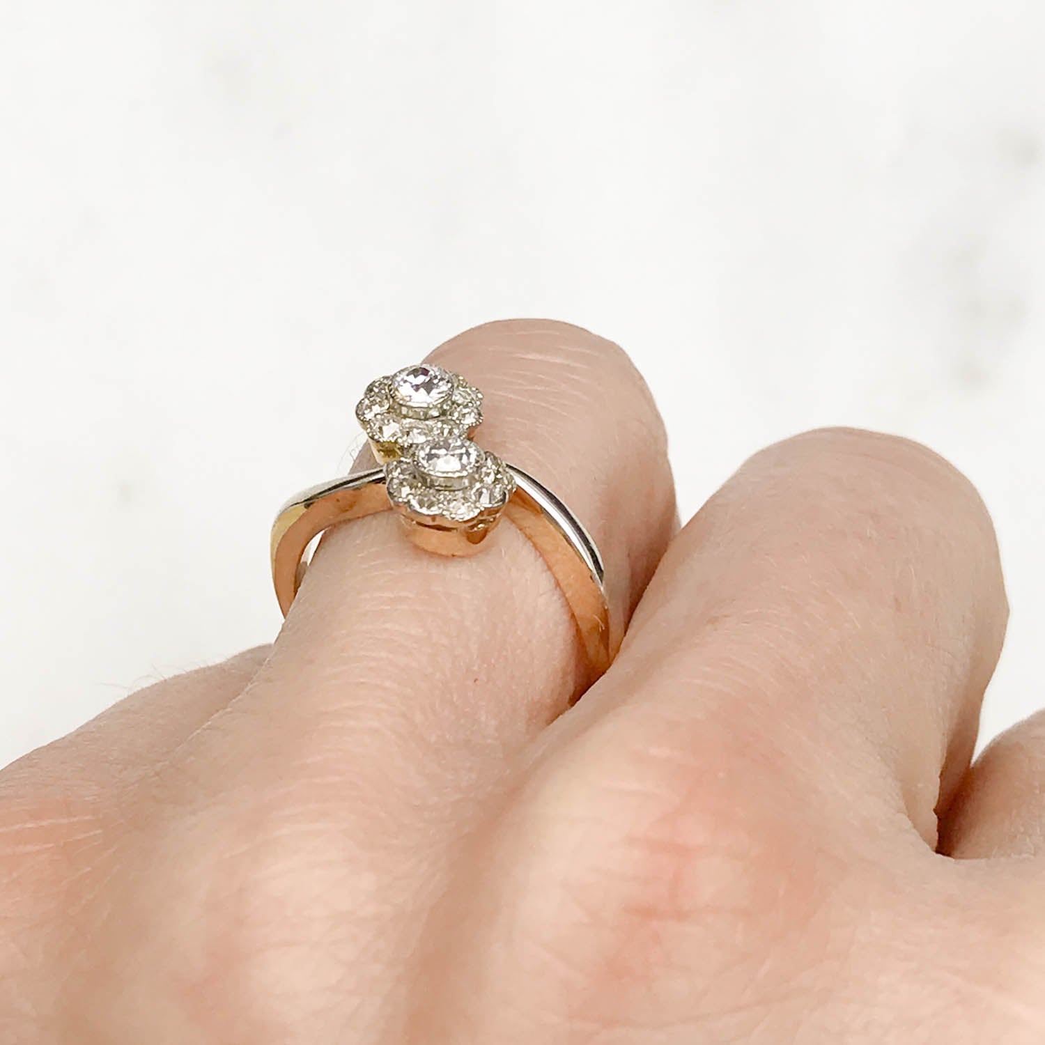 Mae Antique Diamond Daisy Toi et Moi Ring