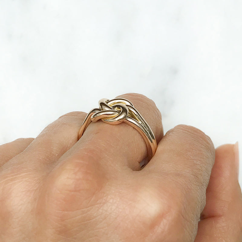 Citrine Celtic Knot Princess ring - 14K White Gold |JewelsForMe