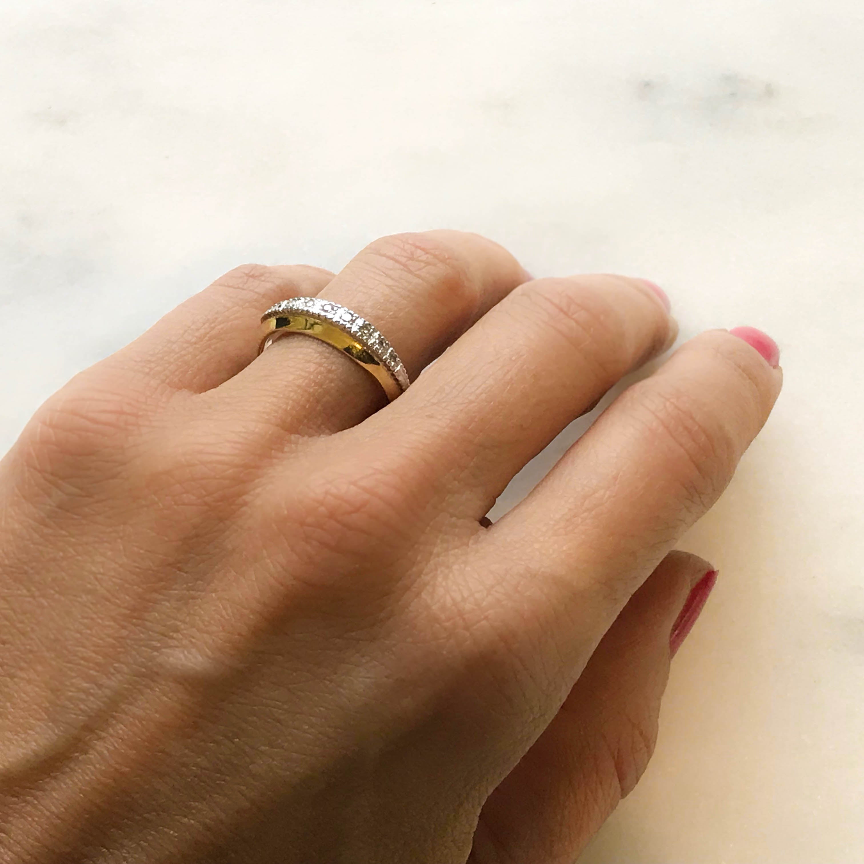 Angie Vintage diamond ring